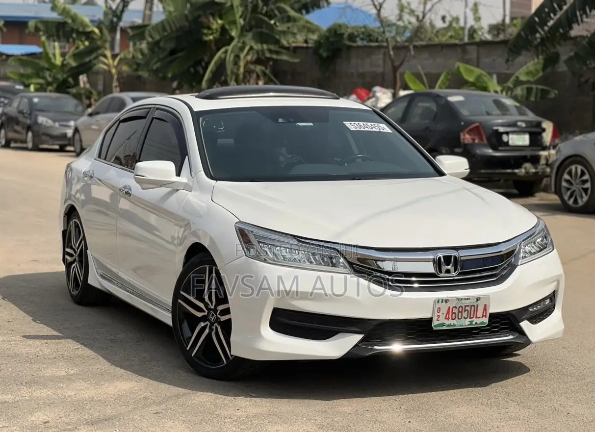 Honda Accord 2017 White