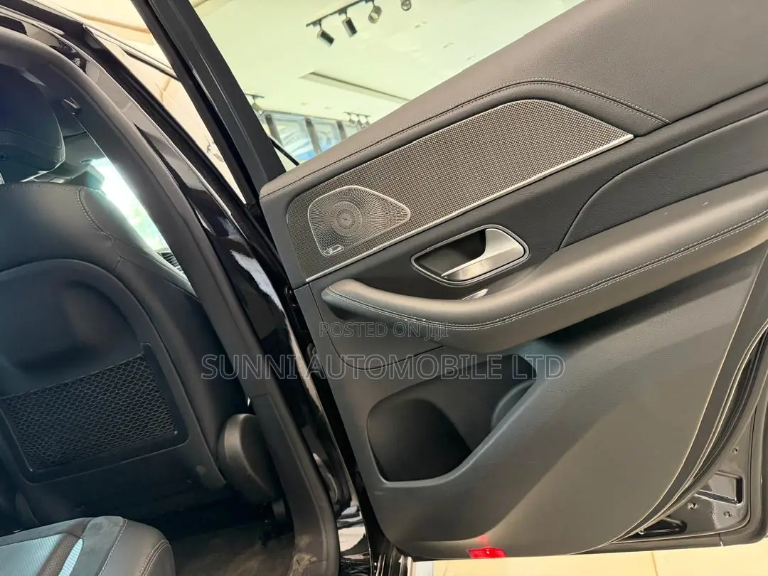Mercedes-Benz GLE-Class 2021 Black