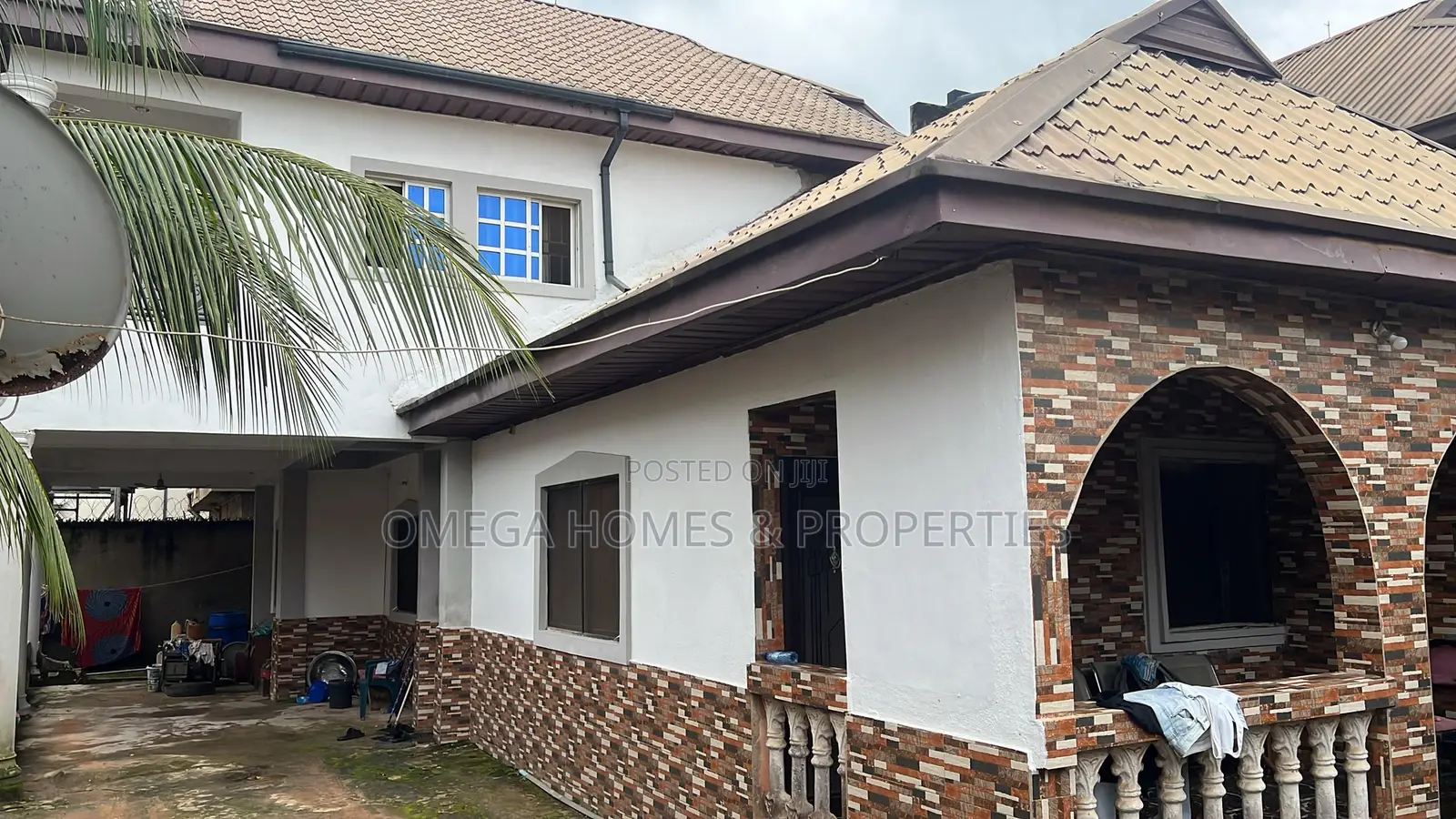 8bdrm Duplex in Agbama Housing, Umuahia for sale