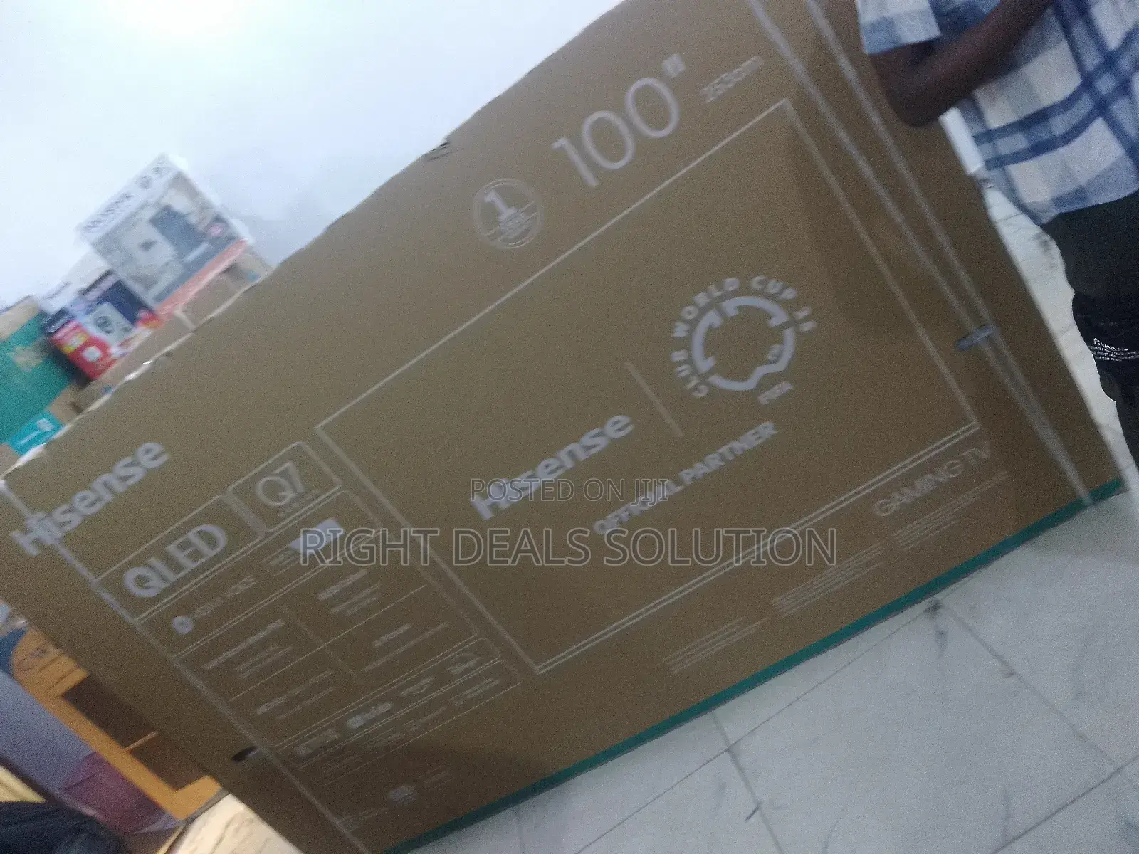 Hisense 100-Inch Qled Smart Tv: A Quantum Leap in Home Viewing .