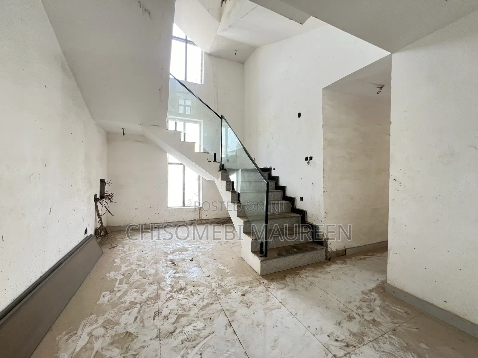 6bdrm Duplex in Mabushi for sale