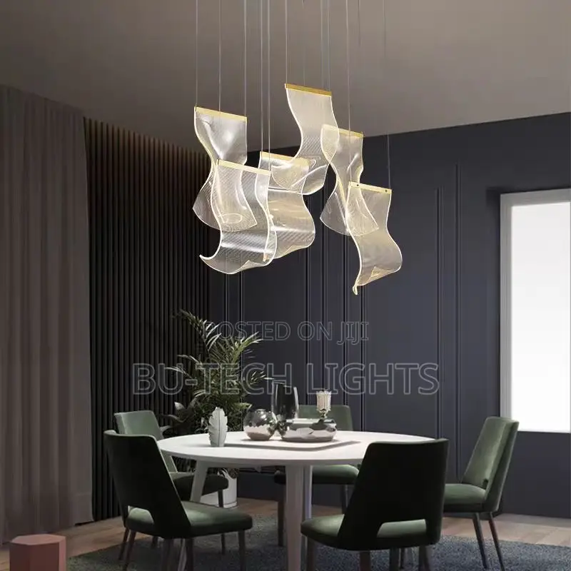 Wavy Ribbon Design Chandelier