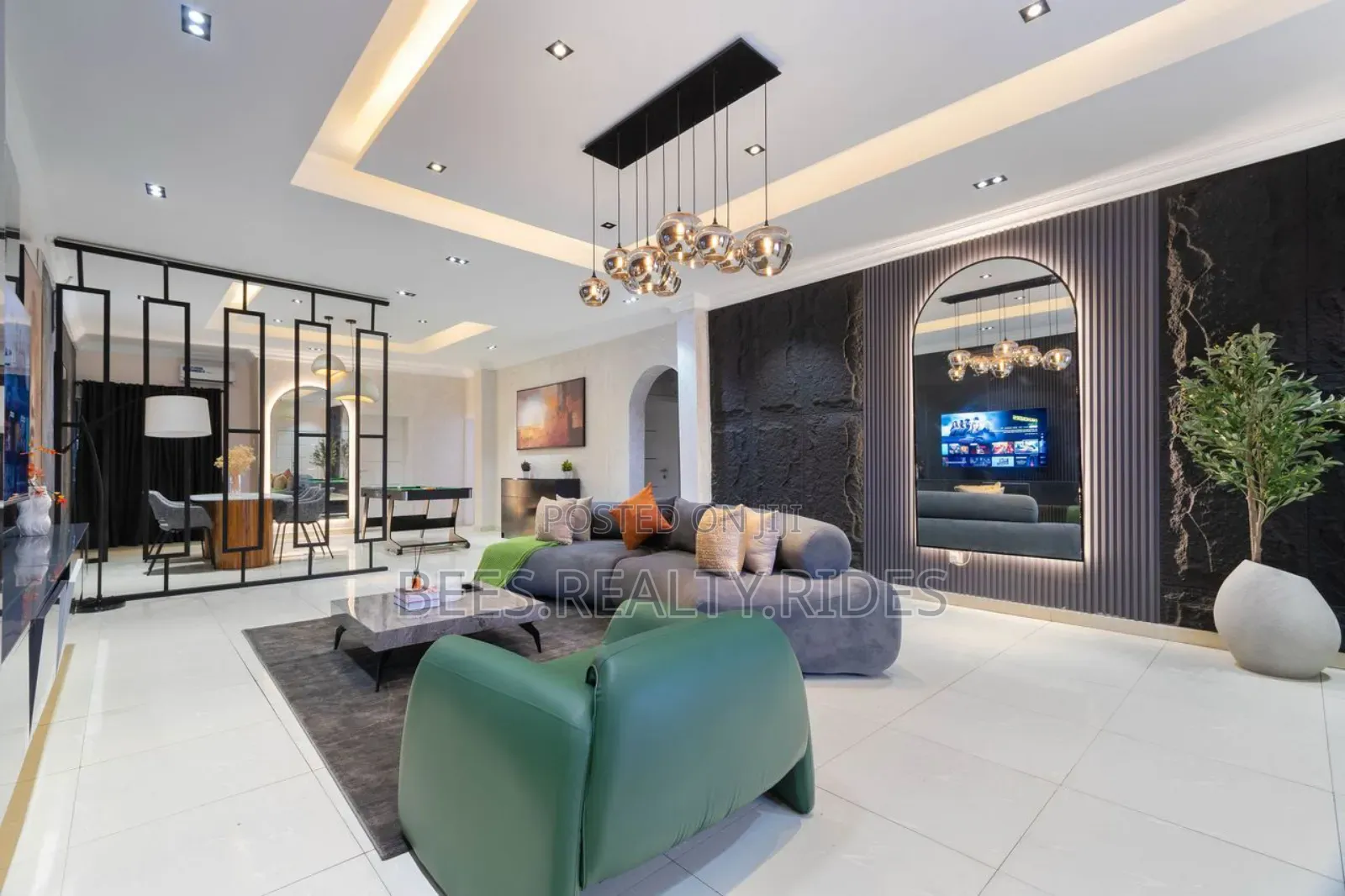 Luxury 3 Bedroom Apartment With a Pool and a Snooker Board