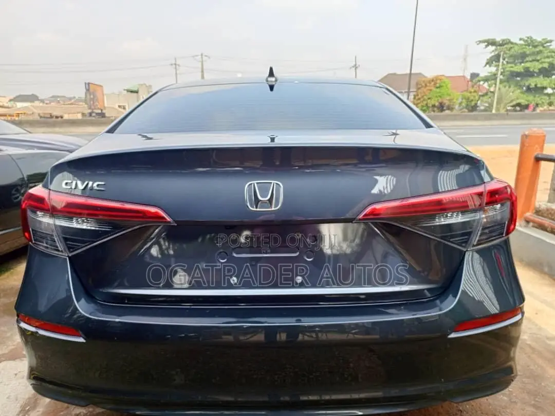 Honda Civic LX 2022 Gray