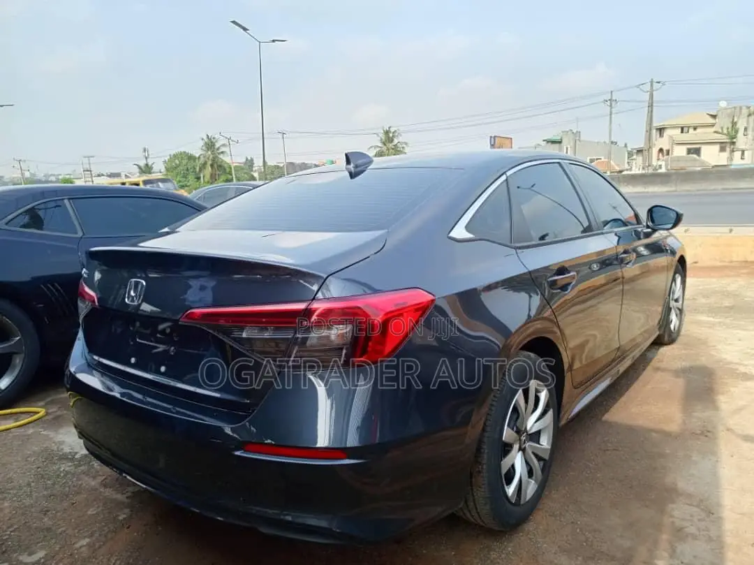 Honda Civic LX 2022 Gray