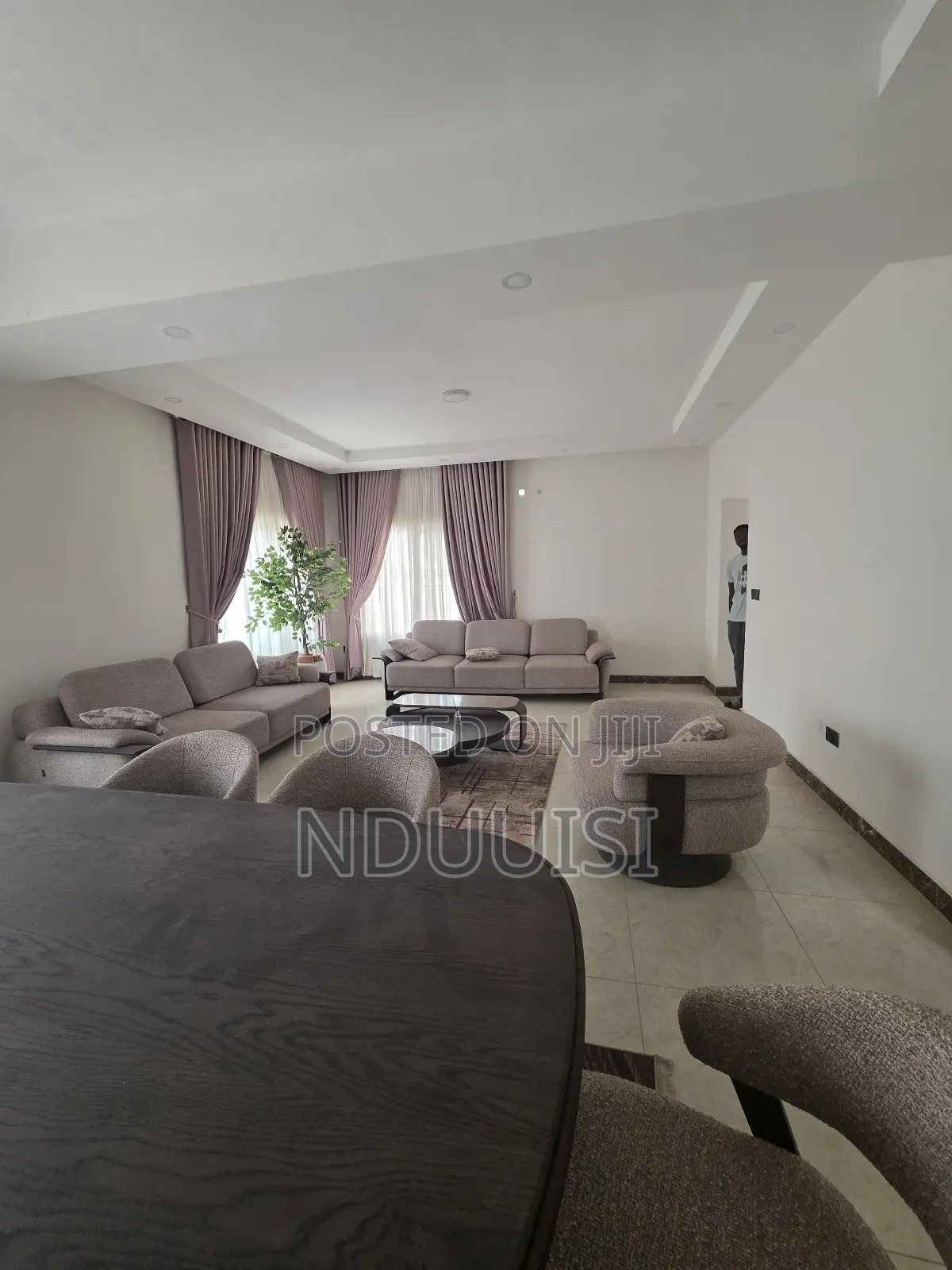 5bdrm Duplex in Mabushi for sale