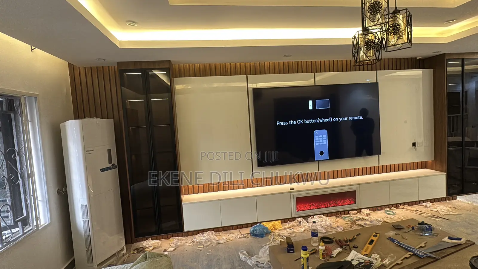 Modern Wall-Mounted Tv Panel With Fireplace Storage Cabinets
