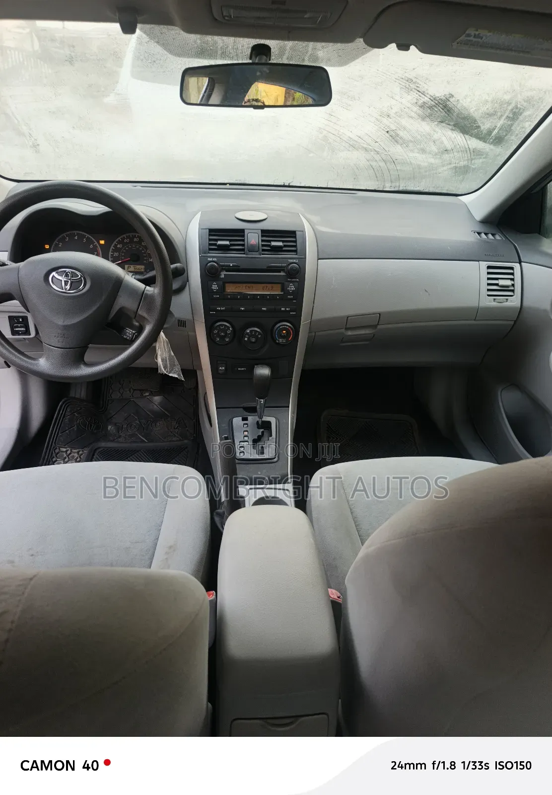 Toyota Corolla LE 4dr Sedan (1.8L 4 cyl 4A) 2009 Silver