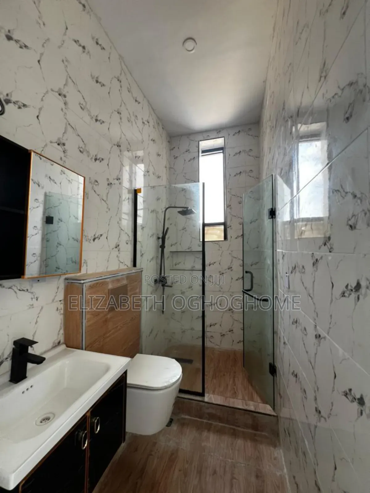 4bdrm Duplex in Ikota for sale