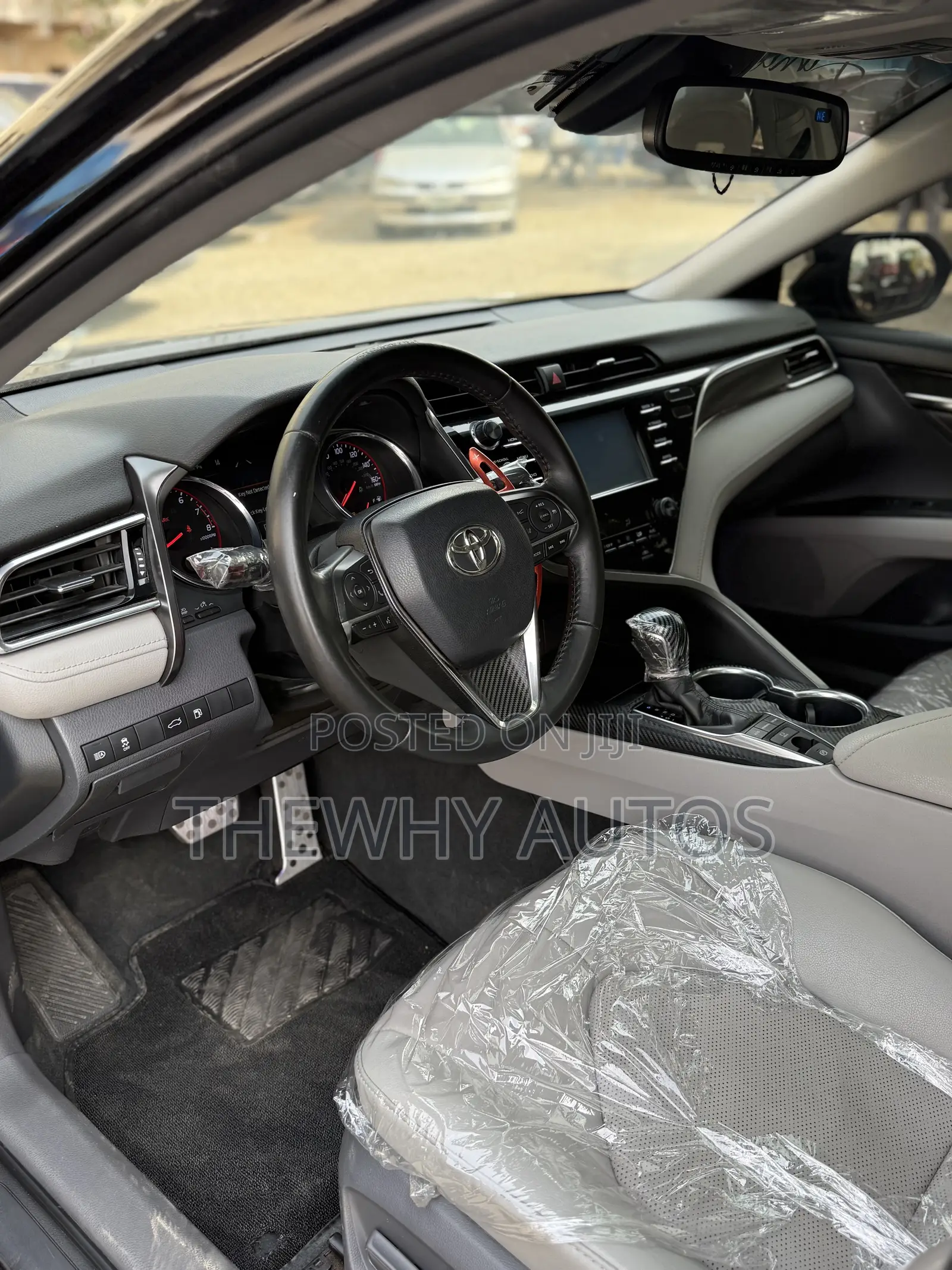 Toyota Camry XSE FWD (2.5L 4cyl 8AM) 2018 Gray