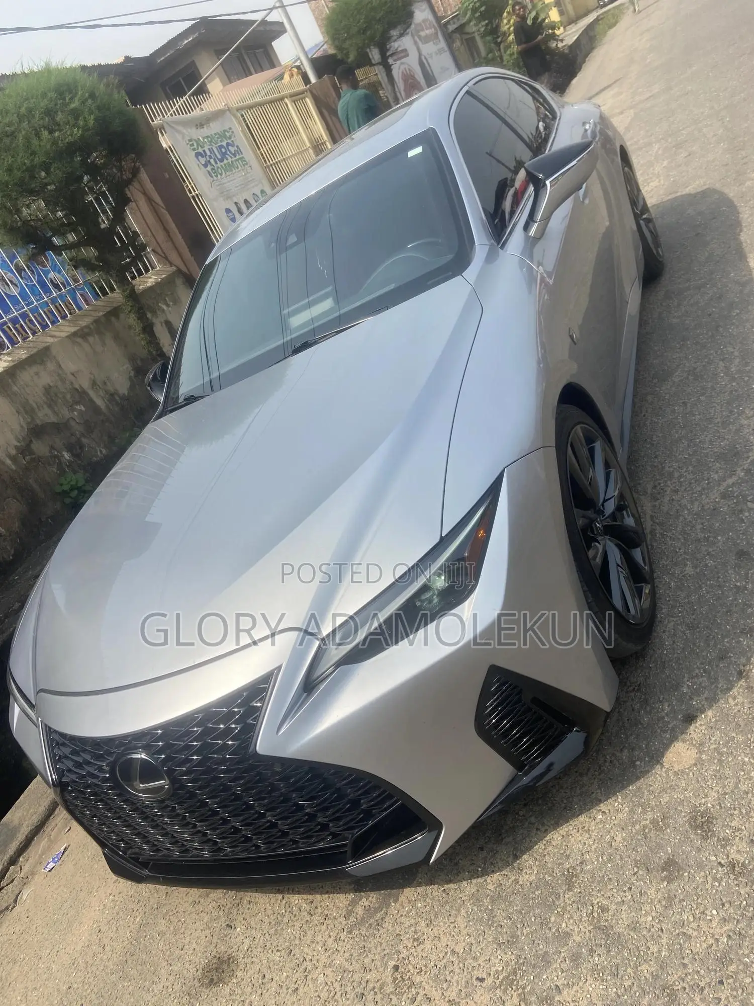 Lexus IS 2023 Silver