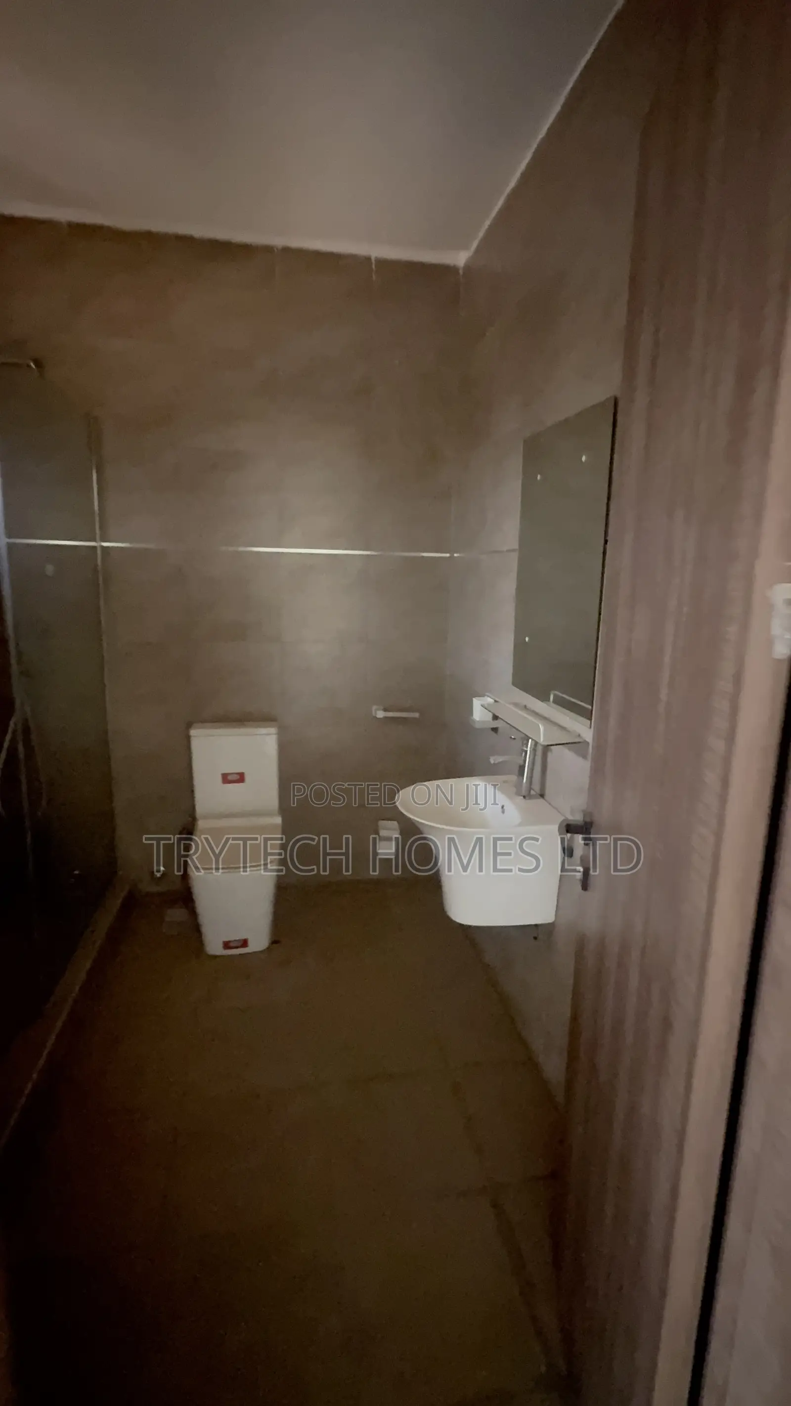 4bdrm Townhouse/Terrace in Lifecamp By Lento for sale