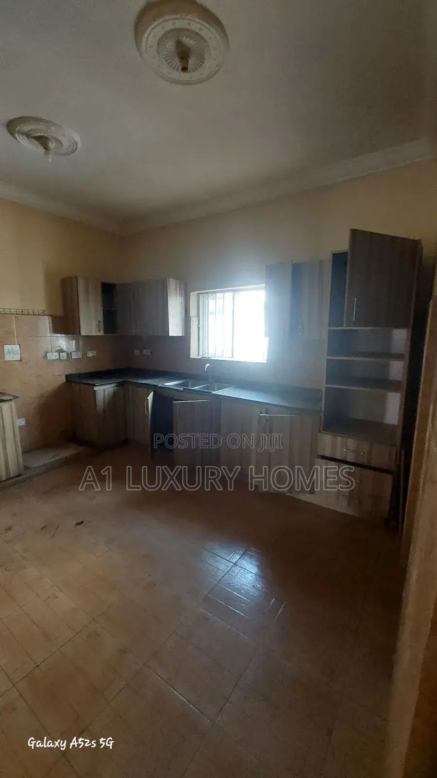 3bdrm Block of Flats in Dawaki for sale