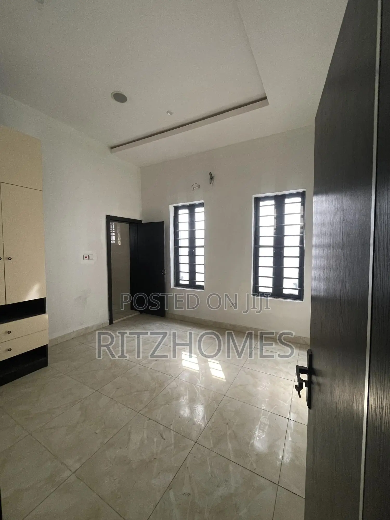 4bdrm Duplex in Lekki for sale