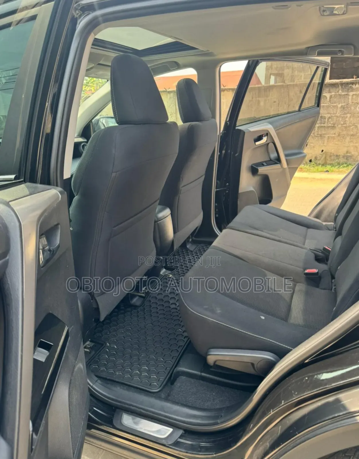 Toyota RAV4 2018 Black
