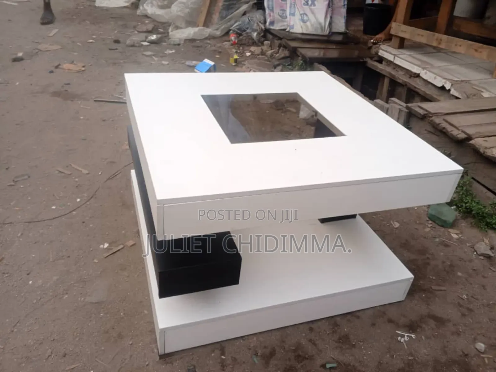 A Quality Centre Table