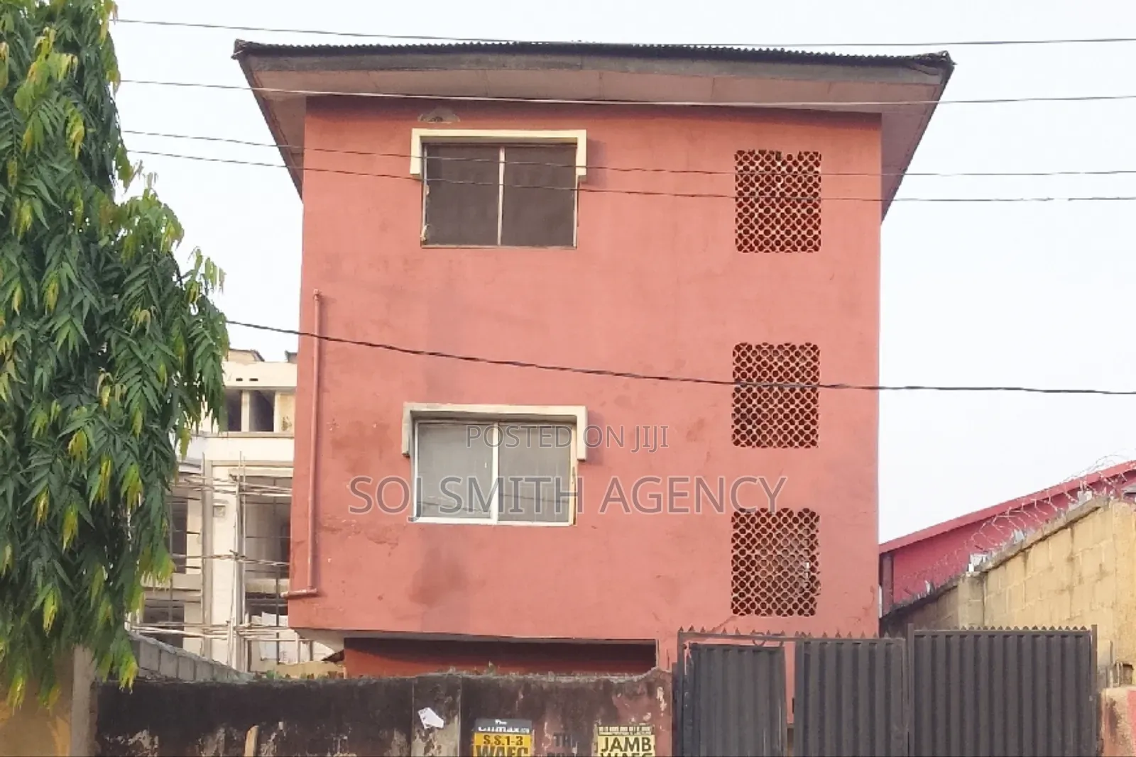 1bdrm Apartment in Mushin for sale