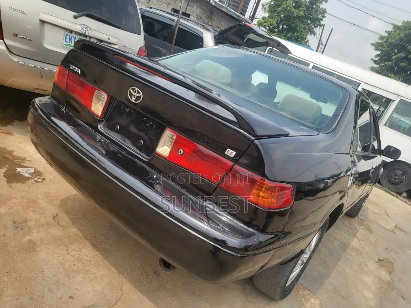Toyota Camry LE 4dr Sedan (2.2L 4cyl 4A) 2000 Black