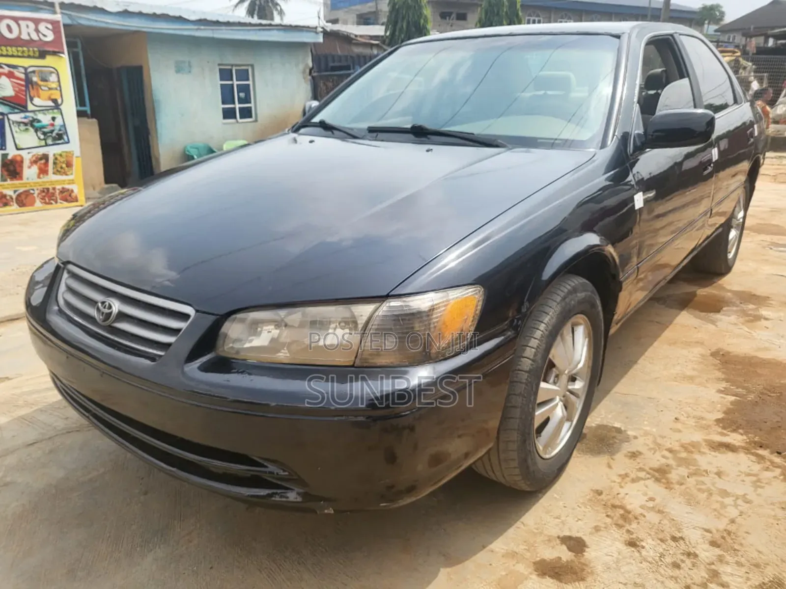 Toyota Camry LE 4dr Sedan (2.2L 4cyl 4A) 2000 Black