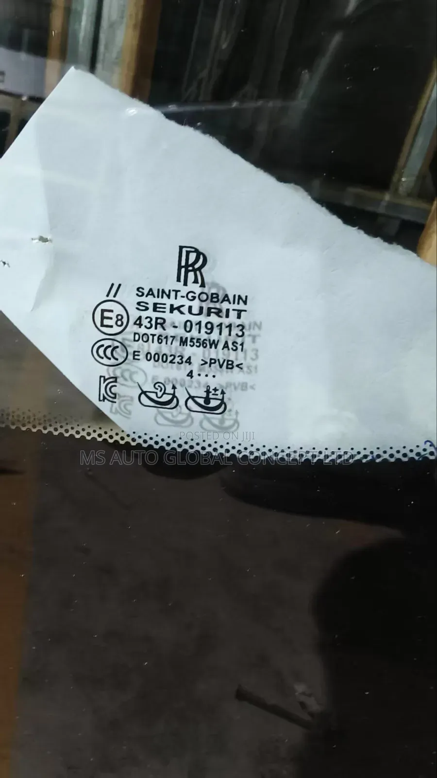 Rolls Royce Cullinan Front Windscreen