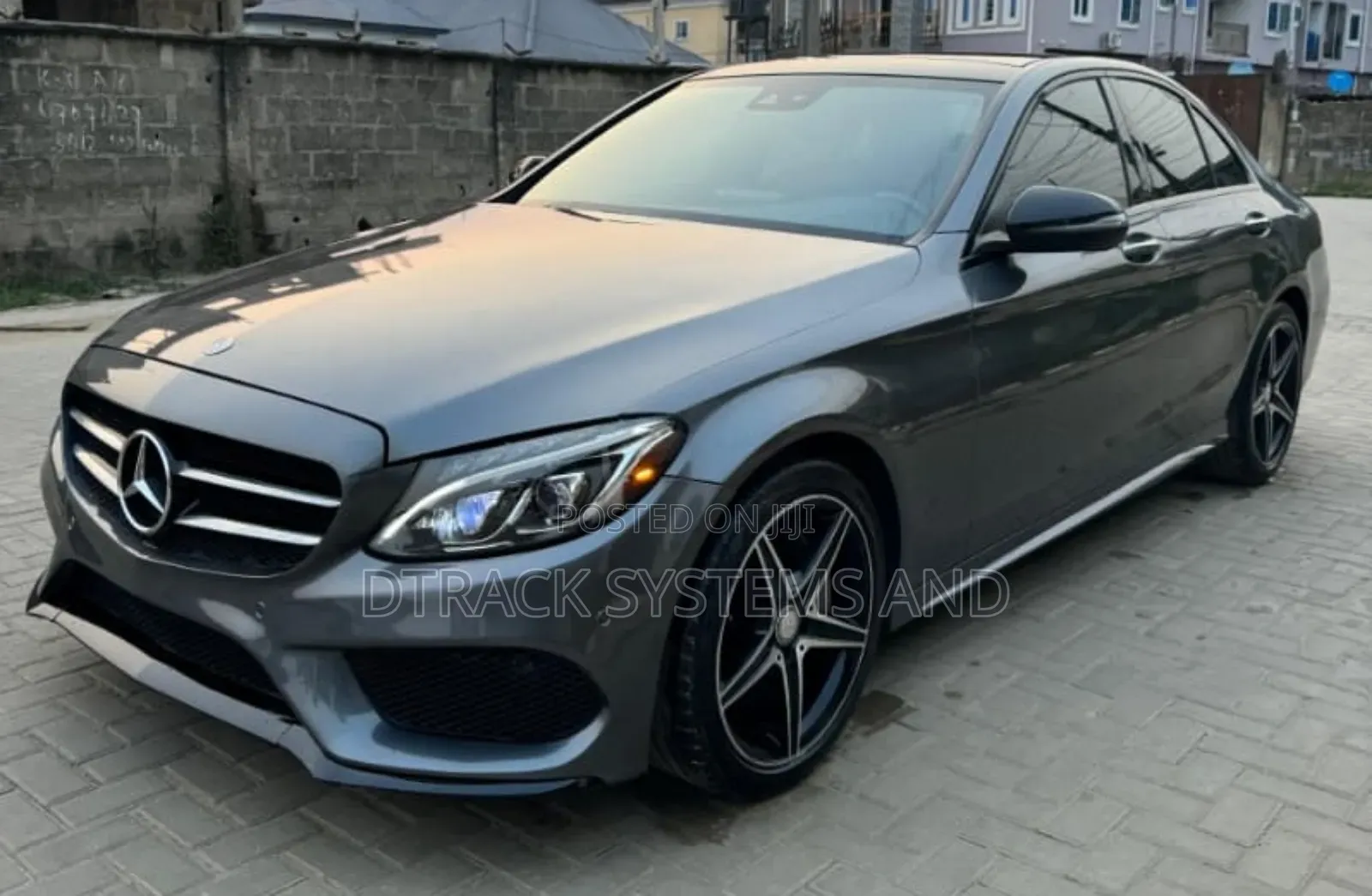 Mercedes-Benz C300 Sport 4Matic Sedan AWD (2.0L 4cyl 7A) 2017 Gray