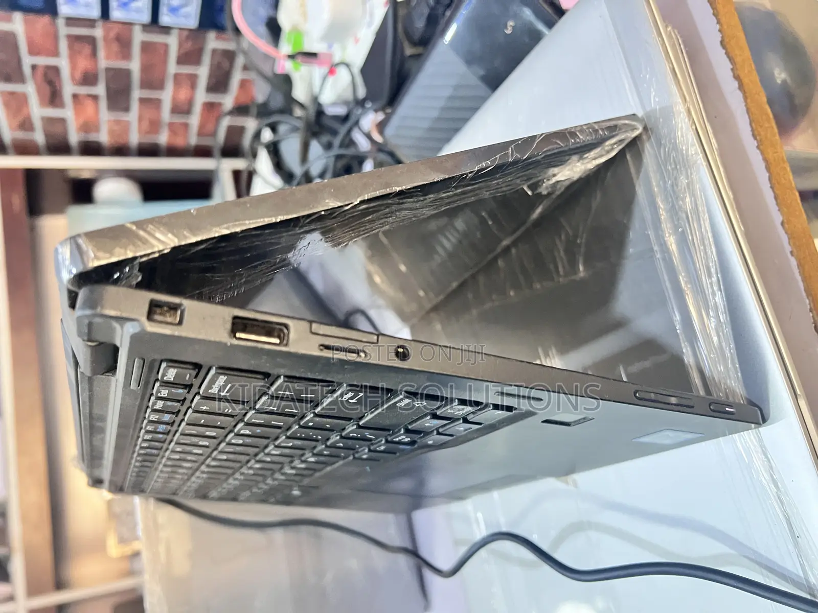Laptop Dell Latitude 7390 16GB Intel Core I7 SSD 256GB