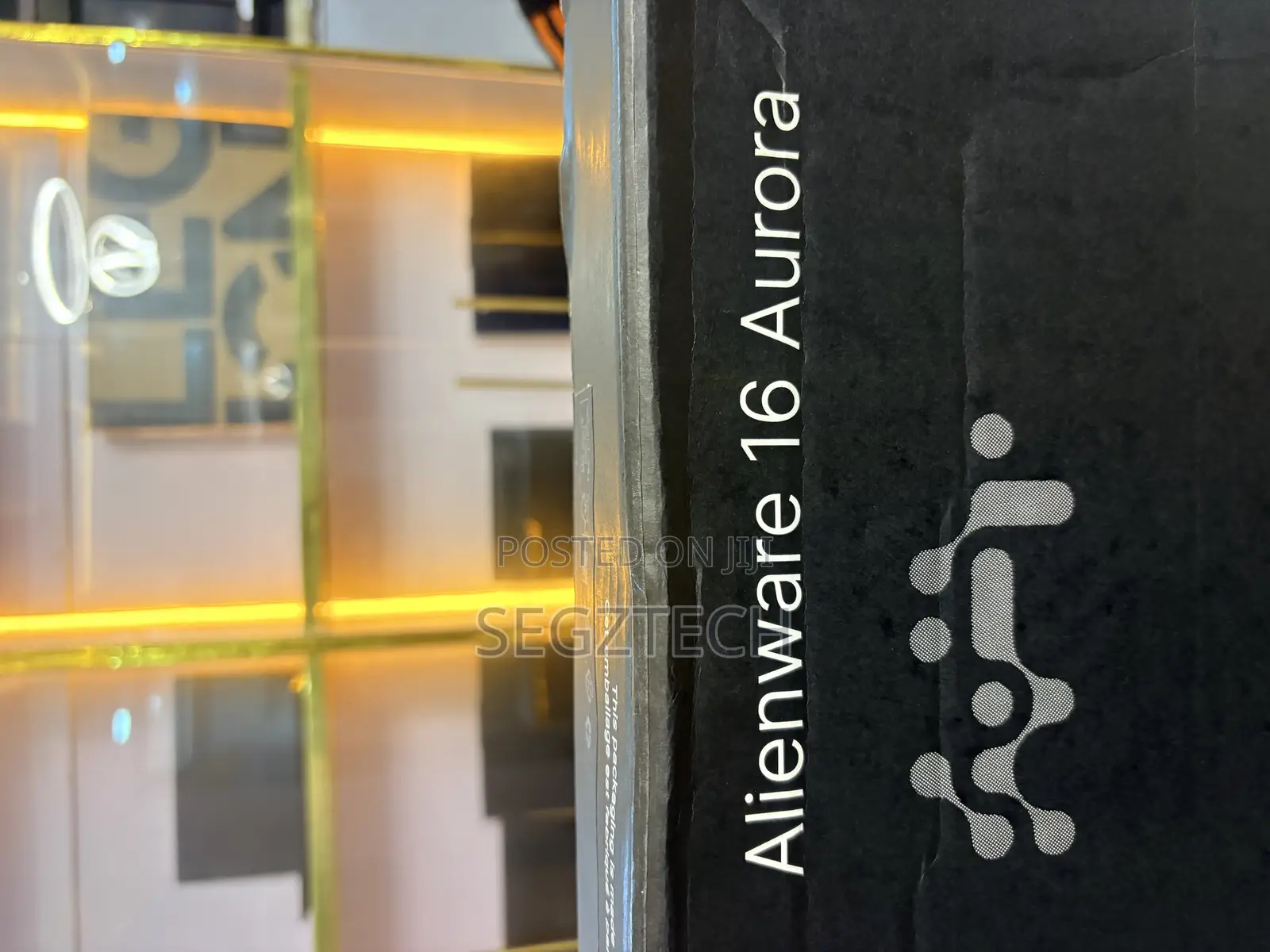 New Laptop Alienware Area-51m 32GB Intel Core Ultra 7 SSD 1T