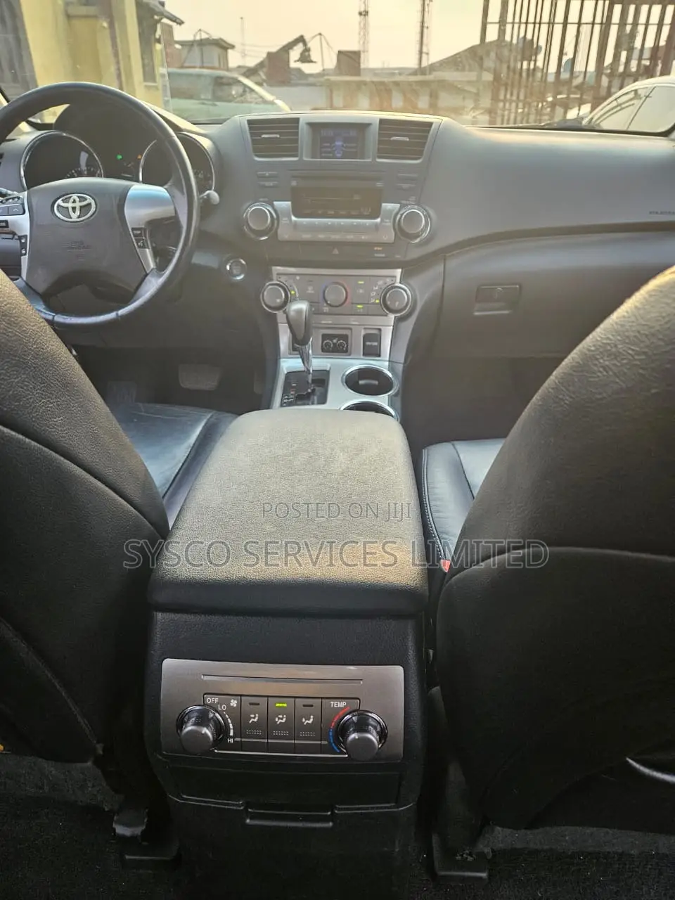 Toyota Highlander Limited 3.5l 4WD 2013 Gray