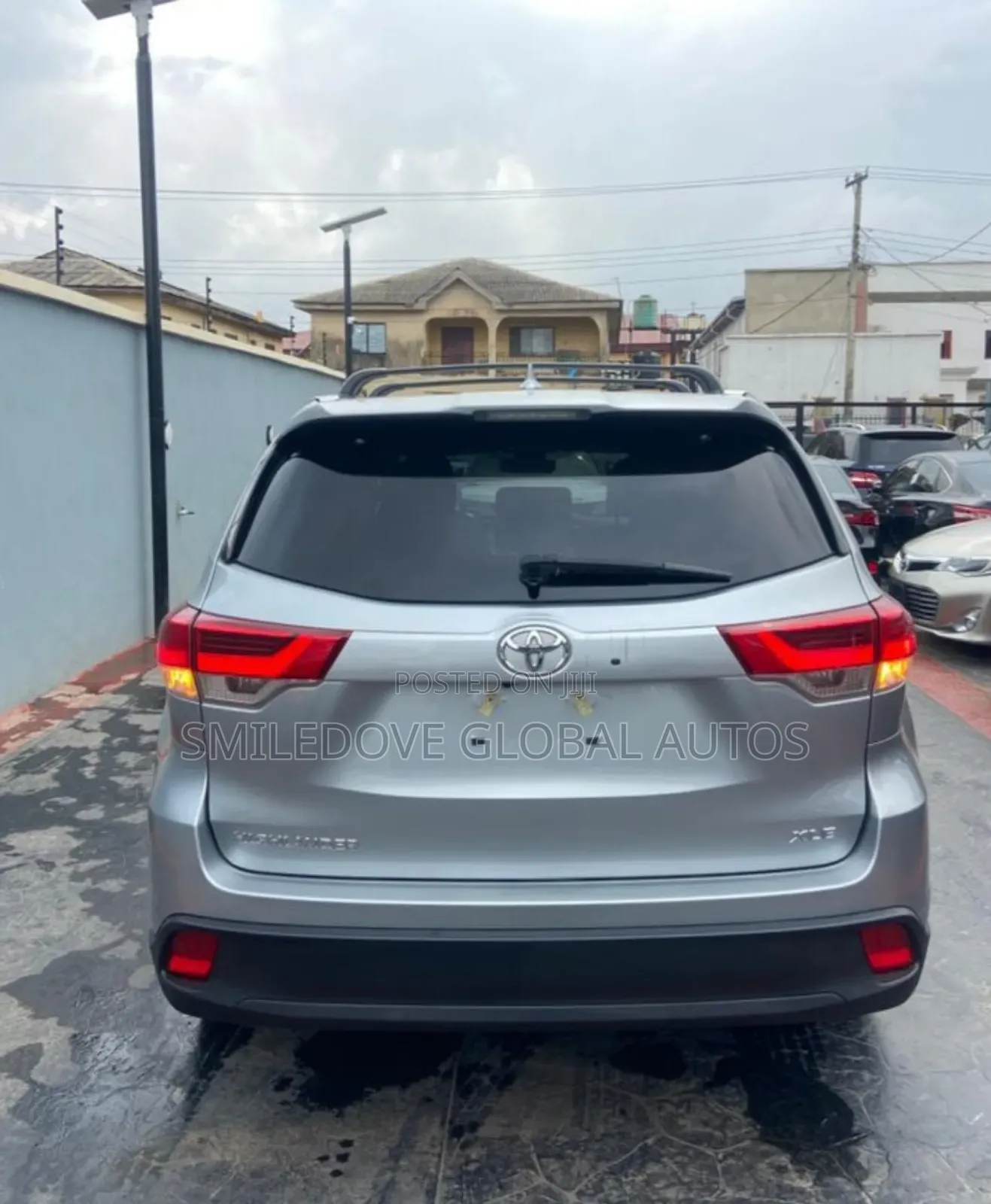 Toyota Highlander XLE 2019 Gray