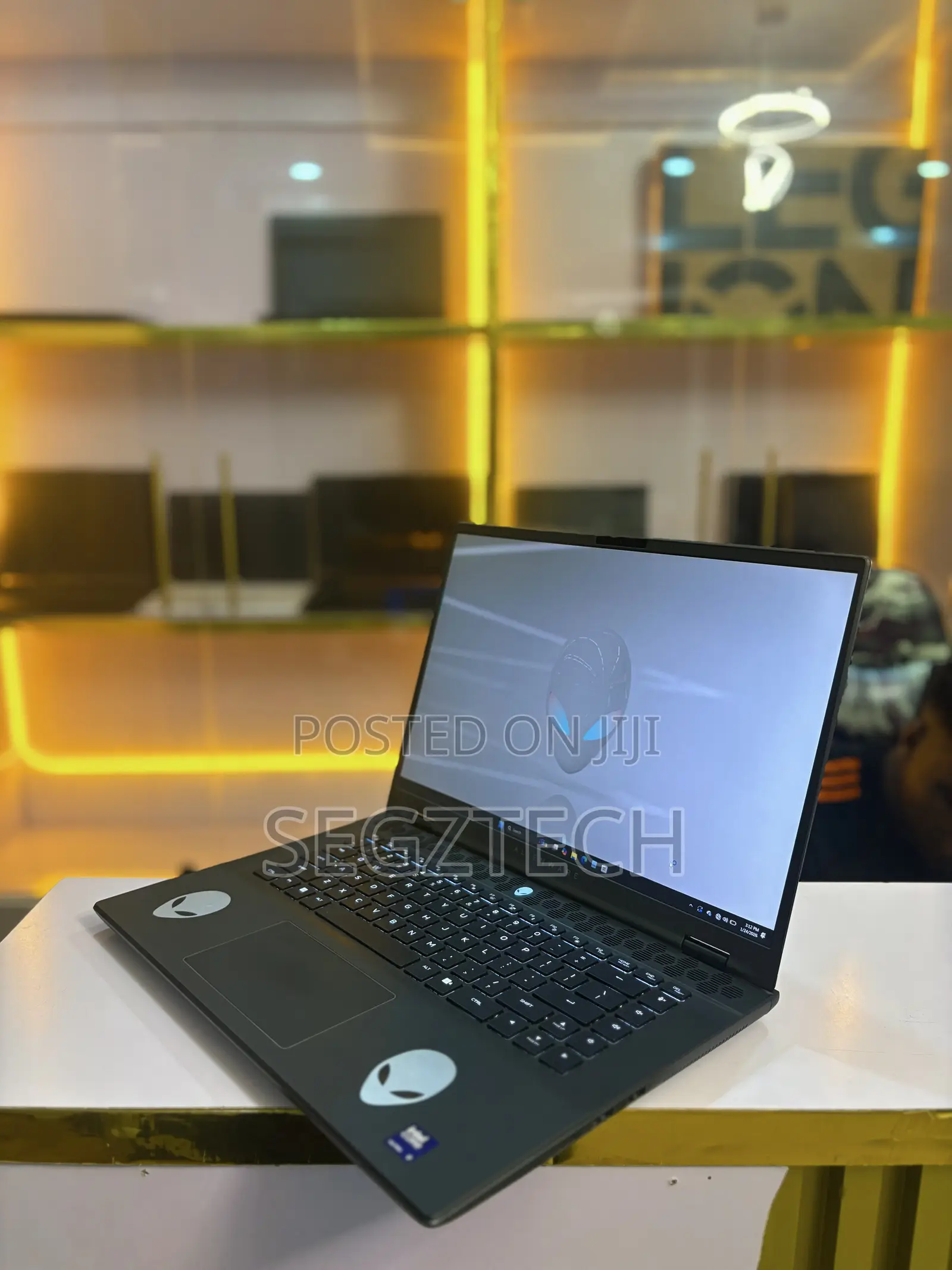 Laptop Dell Alienware 15 R2 32GB Intel Core Ultra 9 SSD 1T