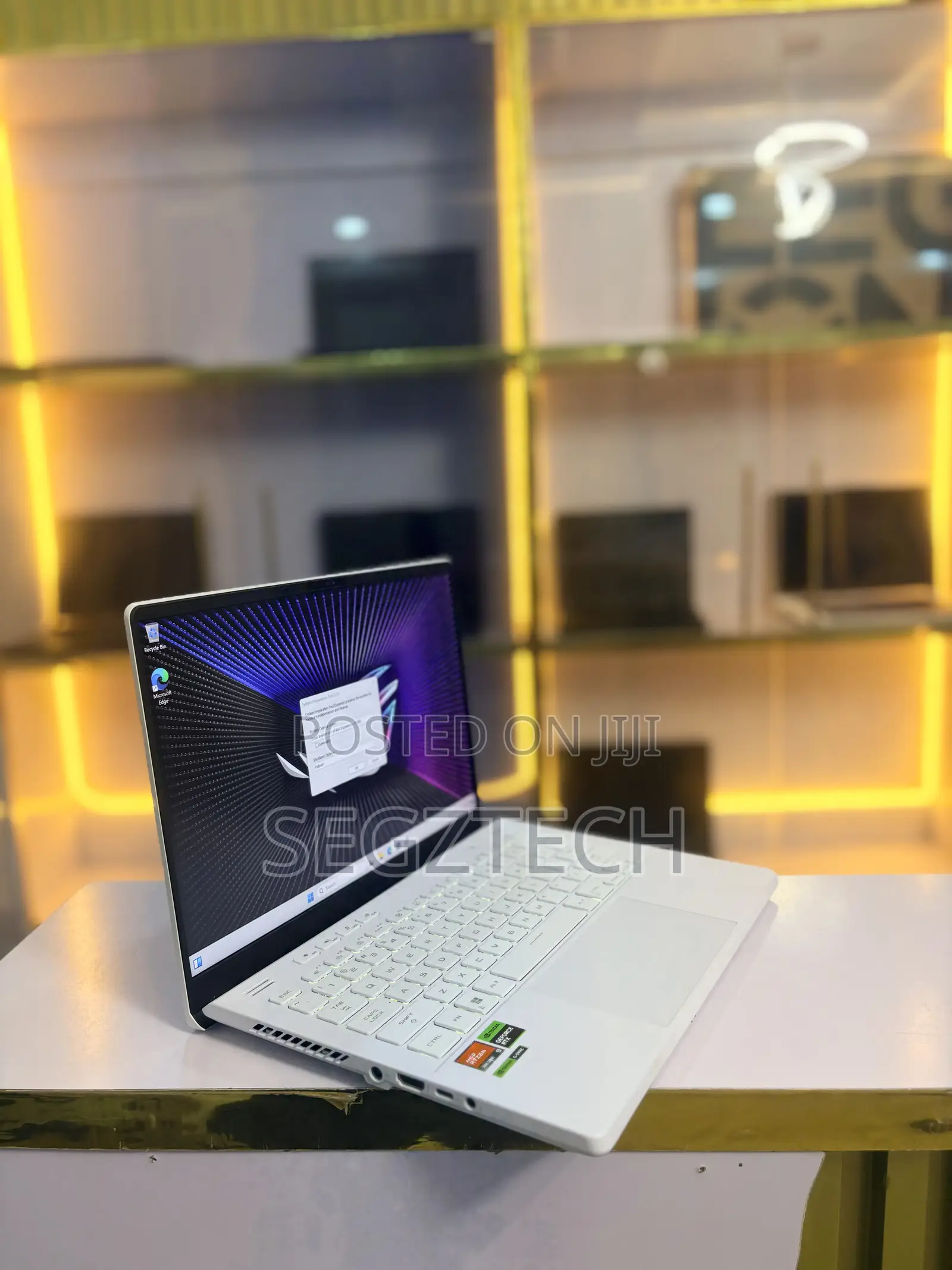 Laptop Asus ROG Zephyrus G14 16GB AMD Ryzen 9 SSD 1T