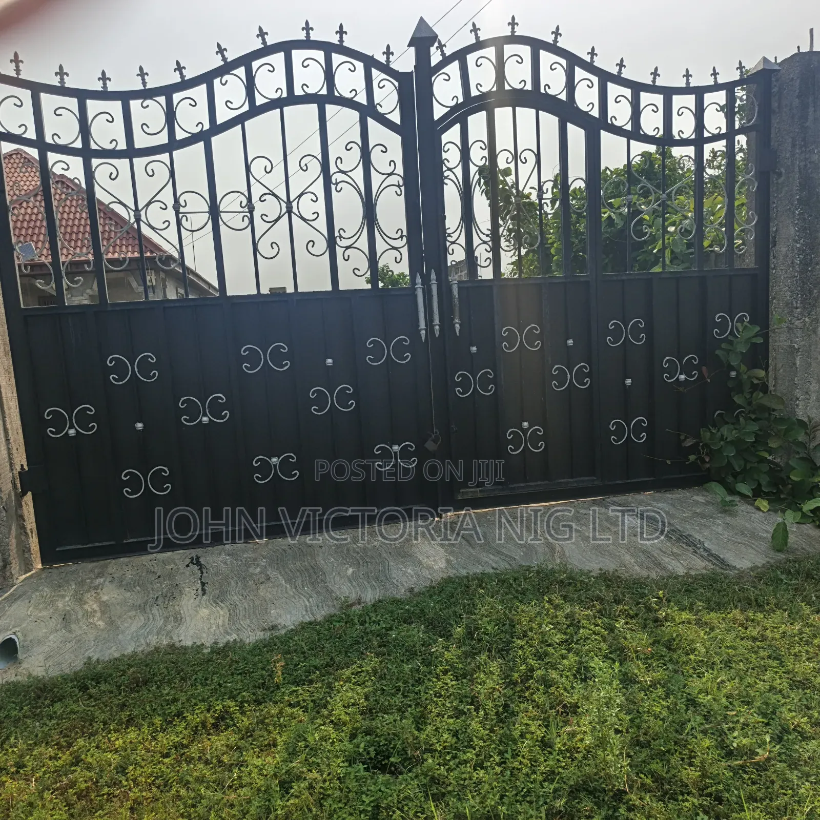 4bdrm Bungalow in Aradagun, Badagry / Badagry for sale