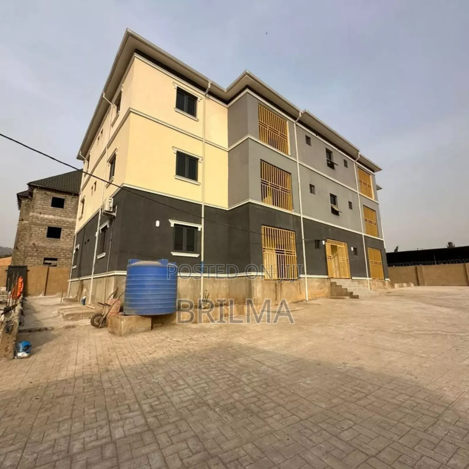2bdrm Block of Flats in Dawaki for sale