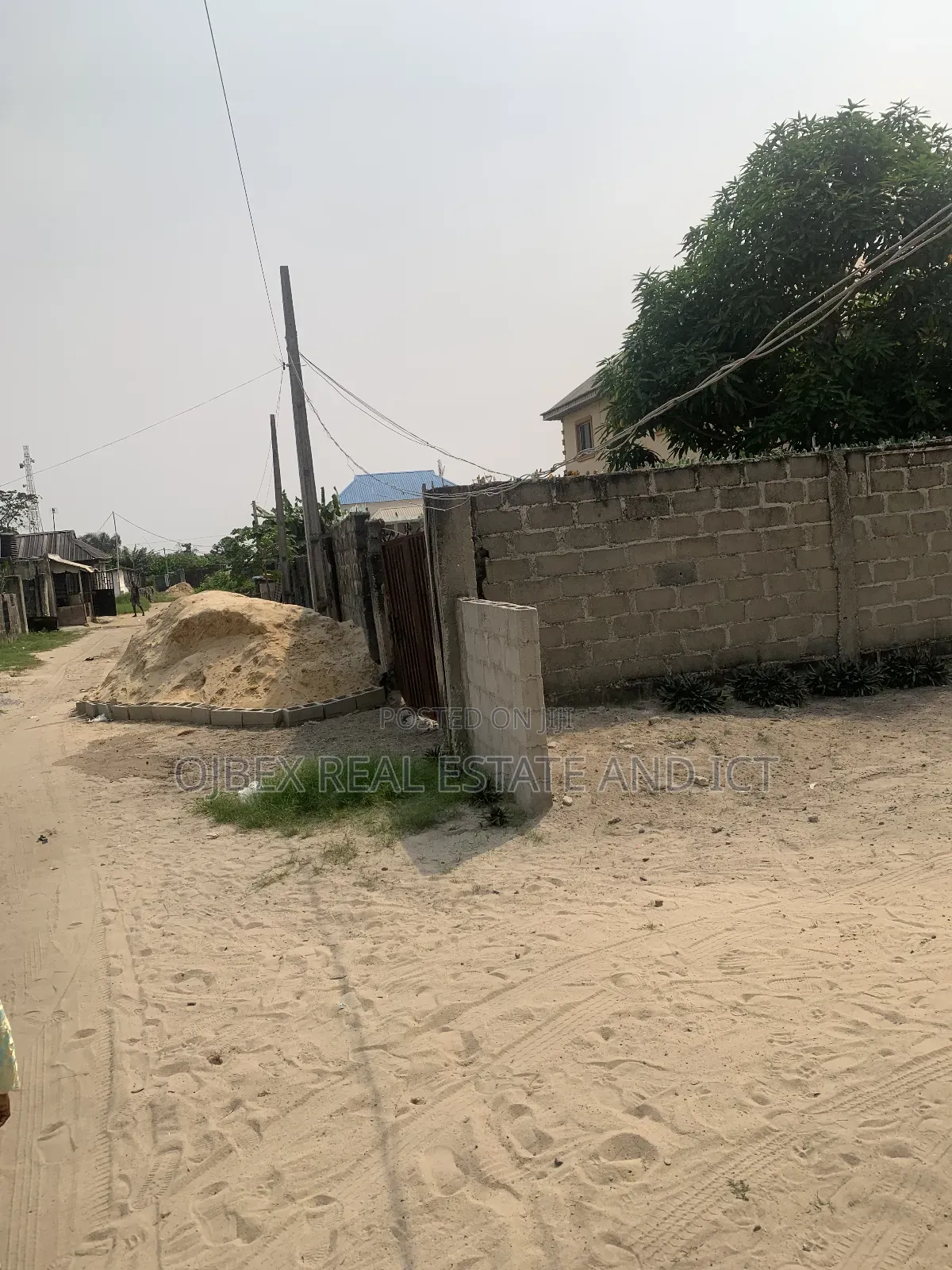 4bdrm Block of Flats in Abijo Victory Villa, Ajah for sale