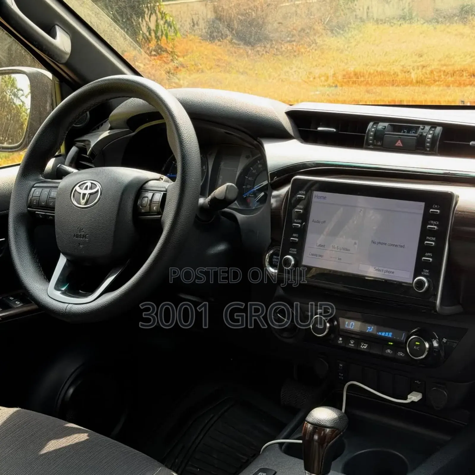 Toyota Hilux 2022 Gray