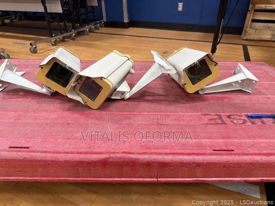 Original Cannon Indoor Cameras and External Cameras