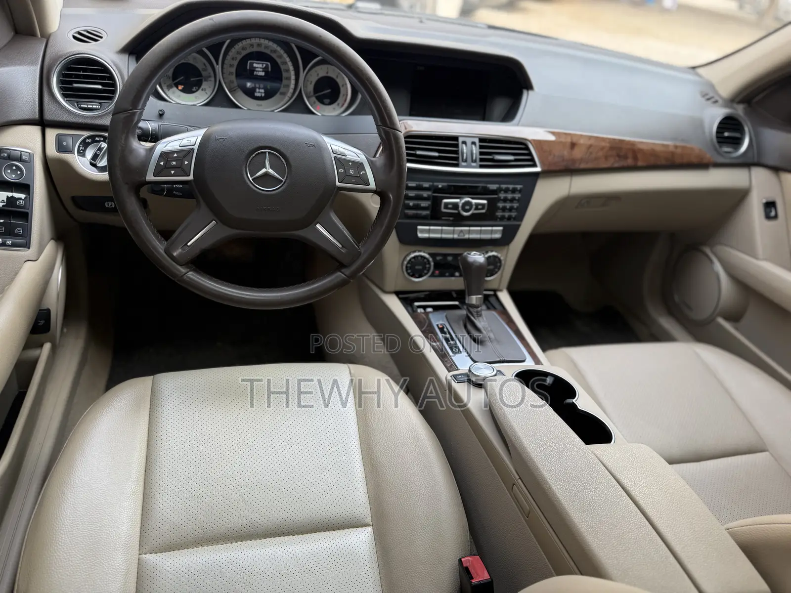 Mercedes-Benz C300 Luxury 4Matic Sedan AWD (3.5L 6cyl 7A) 2014 Black