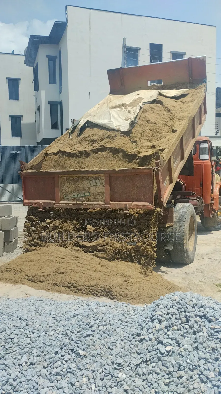 5, 10 and 15 Tons of Sharp Sand