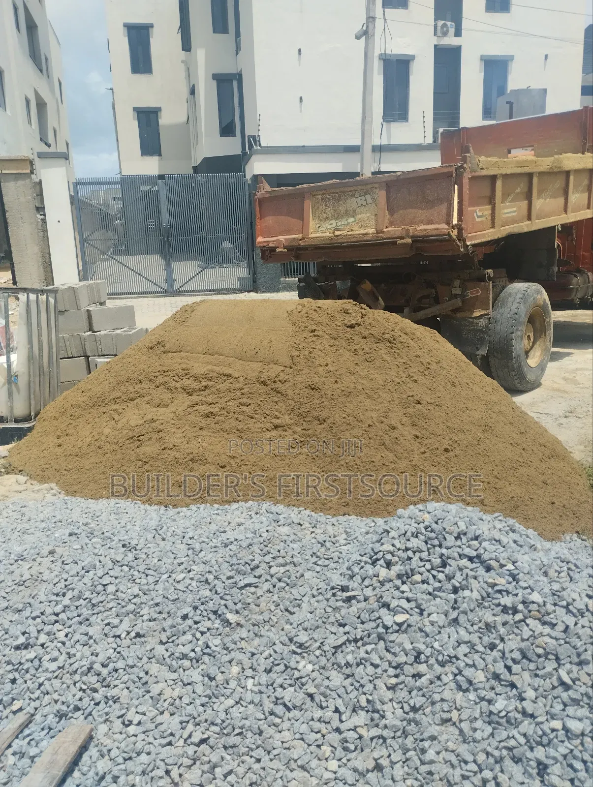 5, 10 and 15 Tons of Sharp Sand
