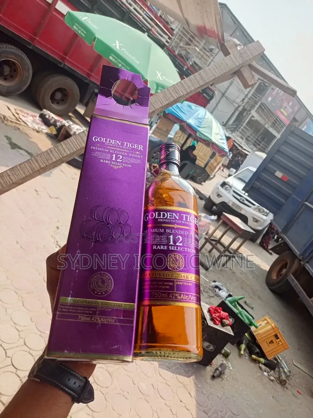 Golden Tiger Rare Selection Whiskey (Carton by 12 Bottles)