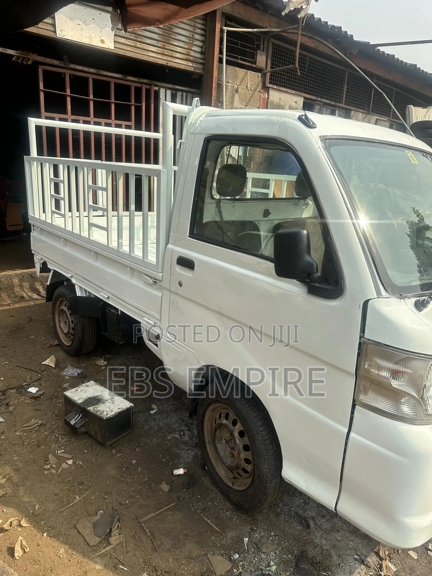 Daihatsu Hijet 2010 White
