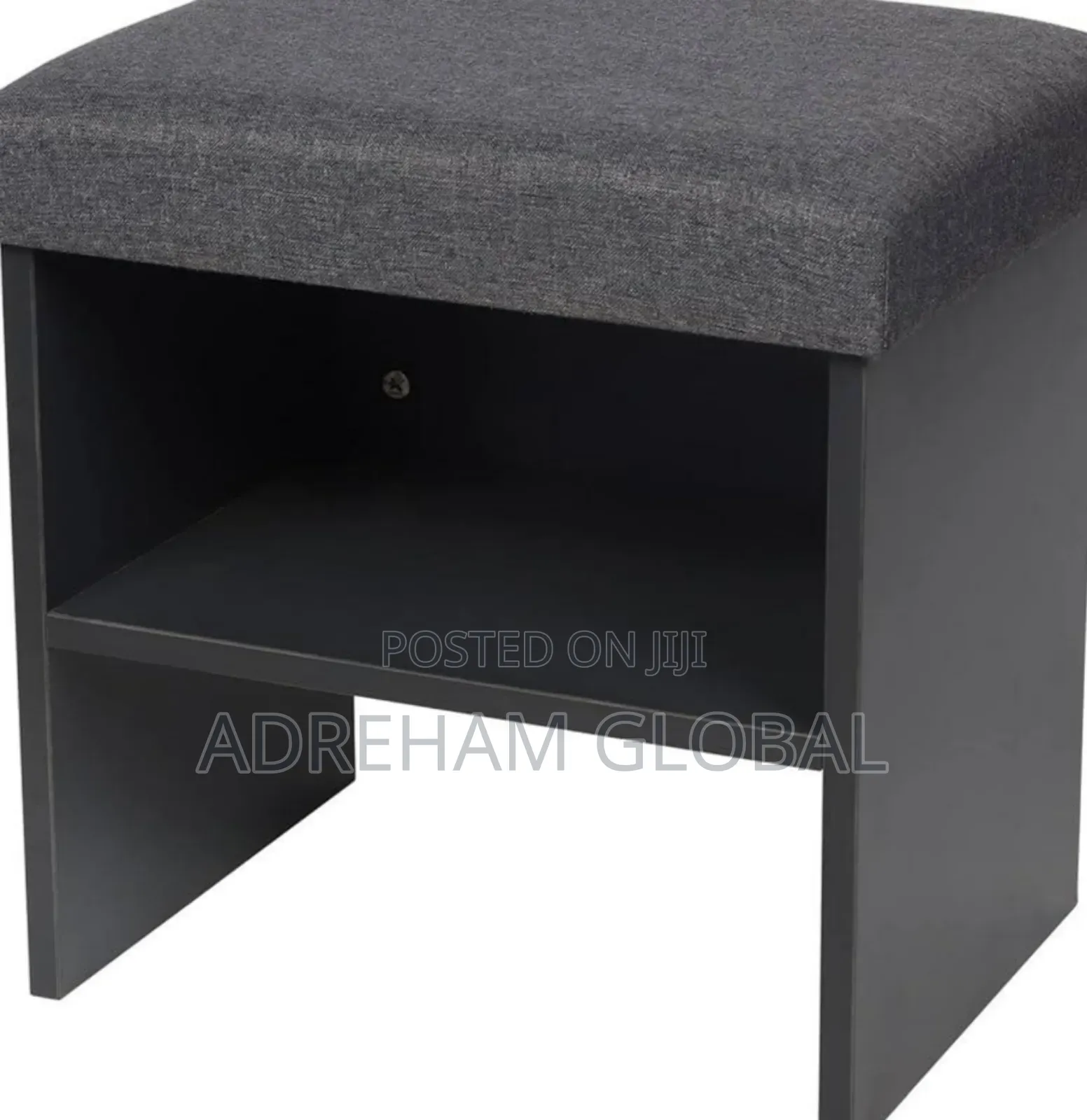 Sitting Stool With Foamy Top