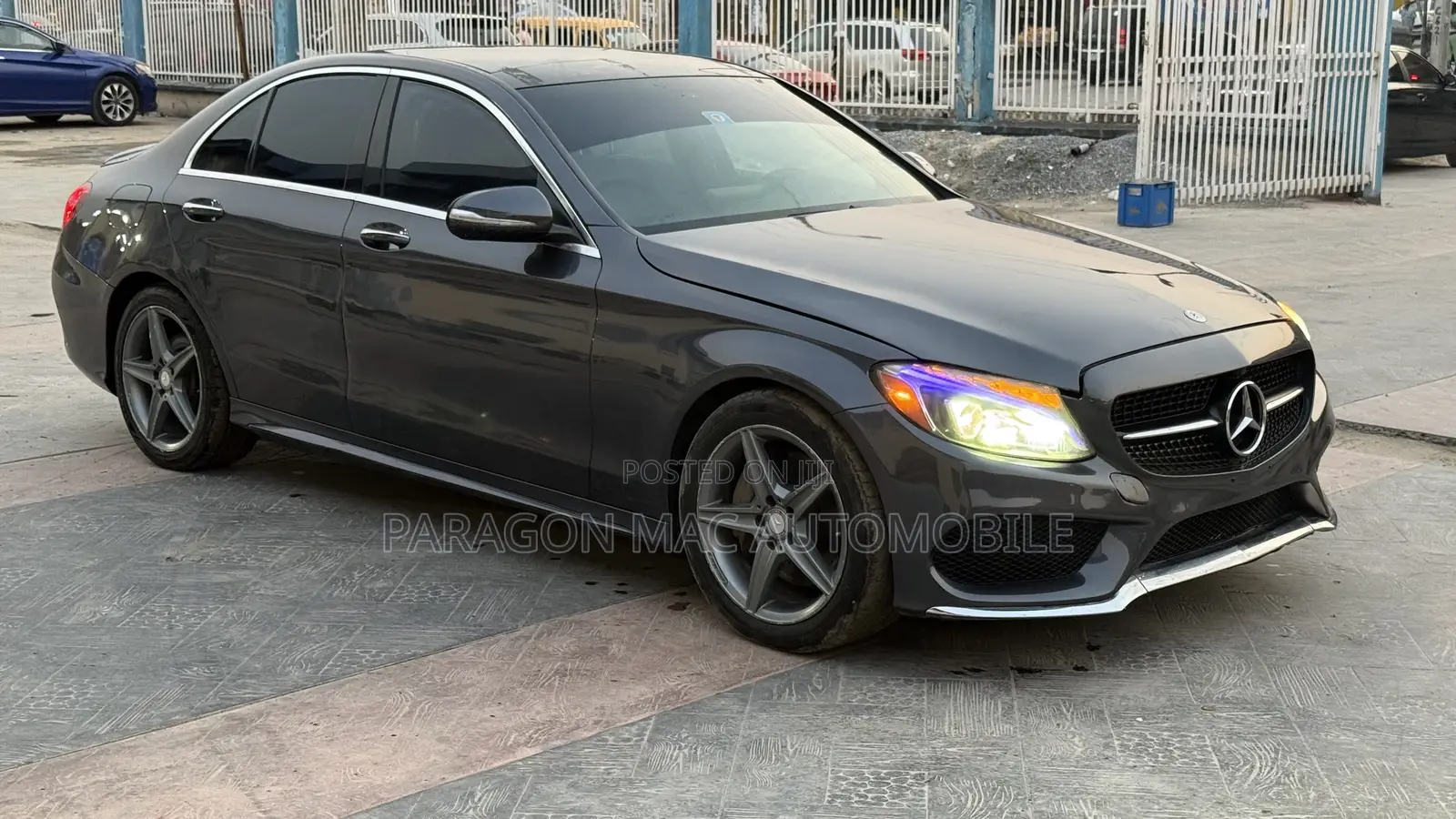 Mercedes-Benz C300 Luxury 4Matic Sedan AWD (2.0L 4cyl 7A) 2016 Gray