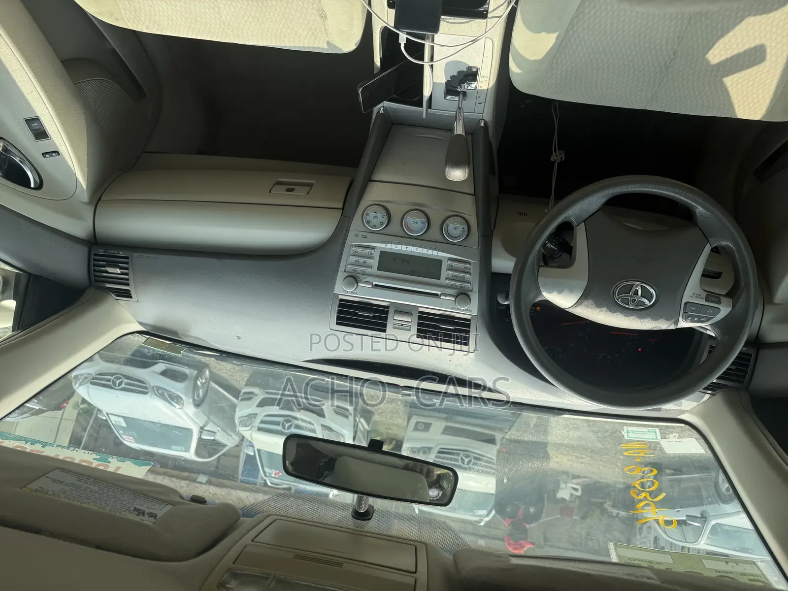 Toyota Camry 2010 Gold