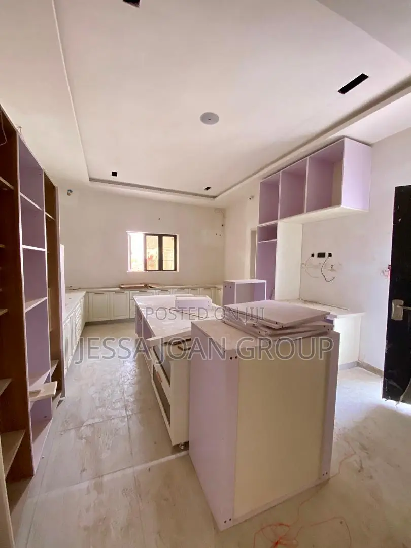 6bdrm Duplex in Katampe Extension for sale