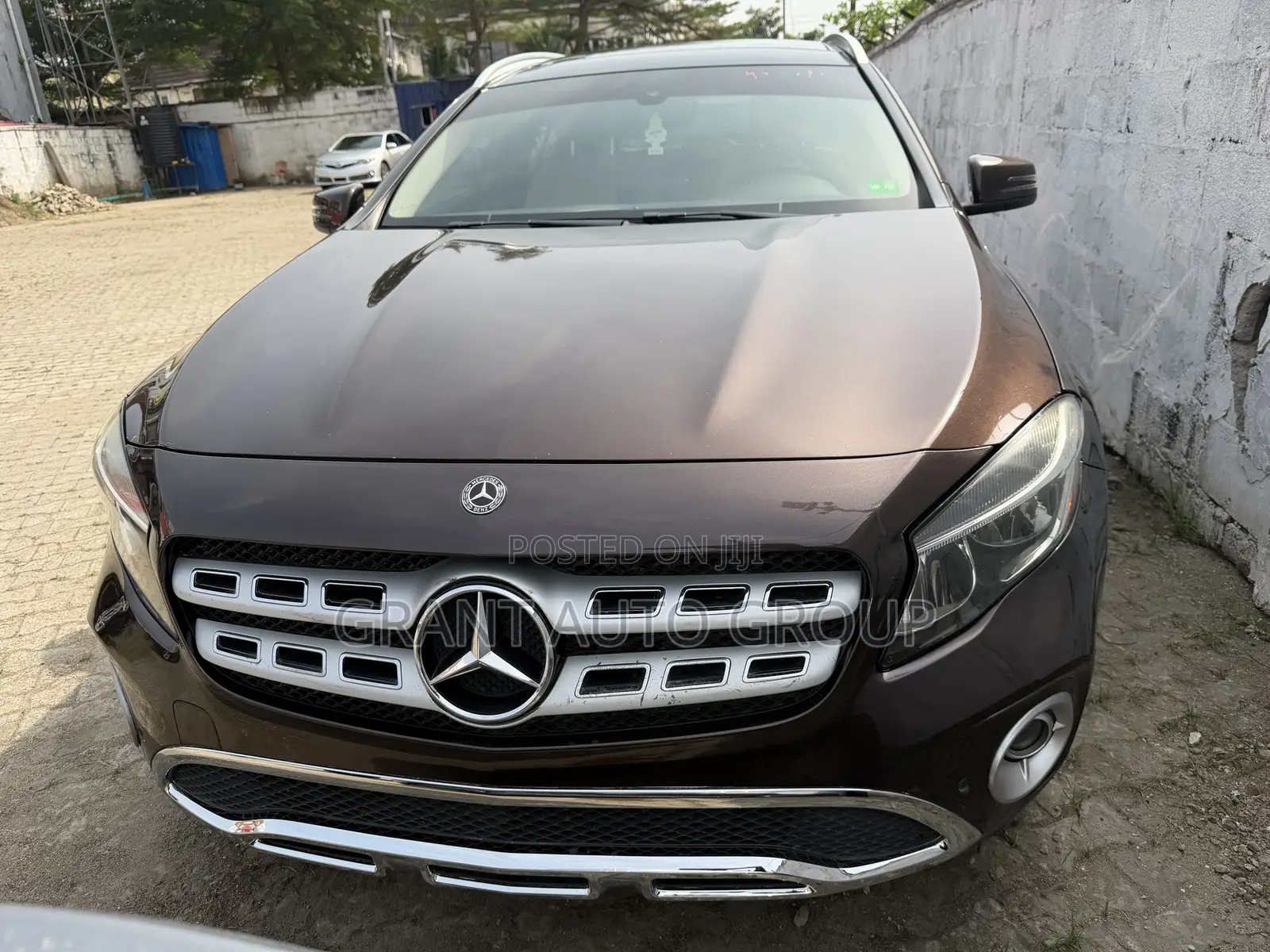 Mercedes-Benz GLA 250 2018 Brown