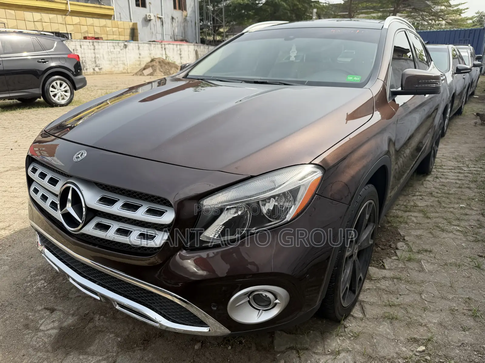 Mercedes-Benz GLA 250 2018 Brown
