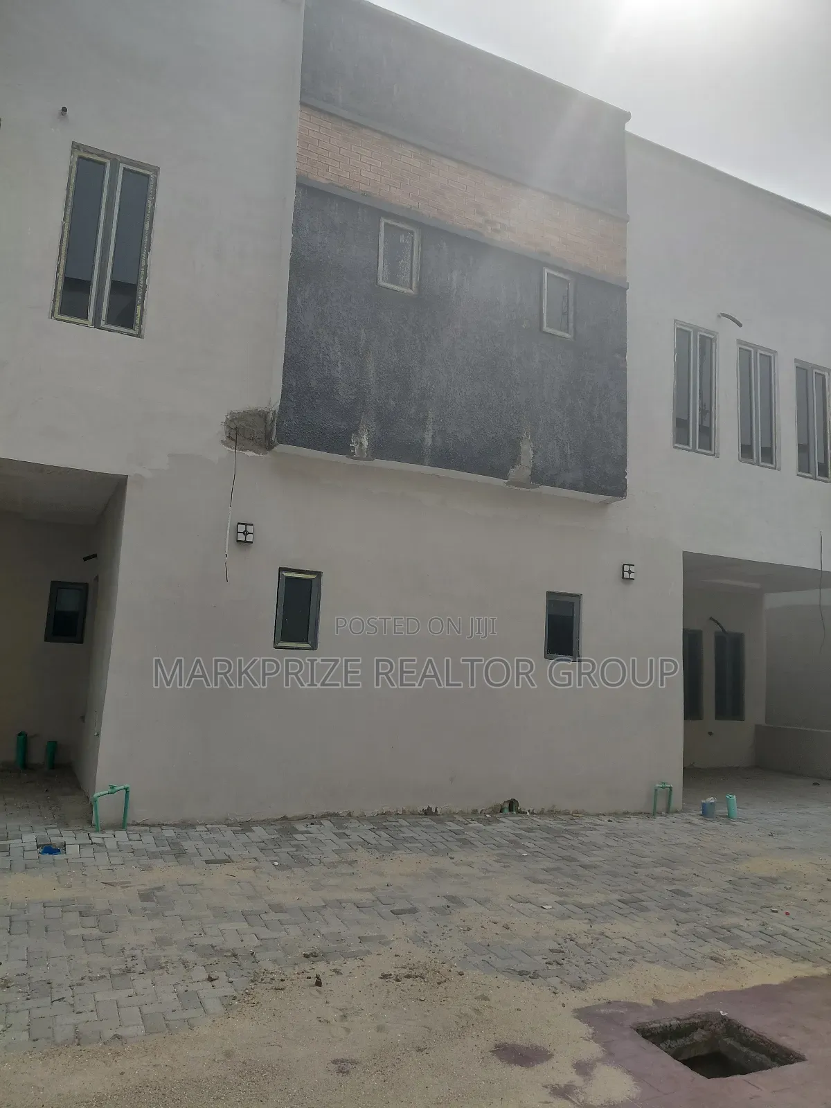 4bdrm Duplex in Orchid Lekki Lagos for sale