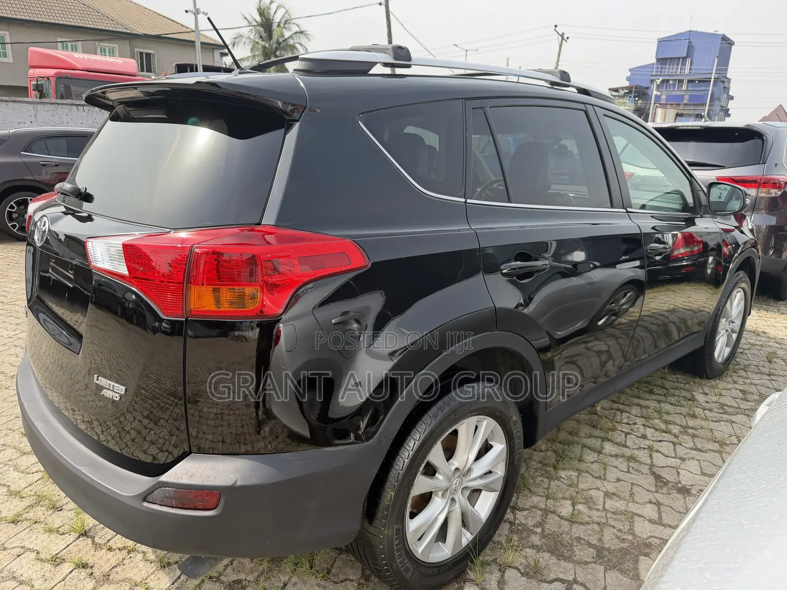Toyota RAV4 Limited AWD (2.5L 4cyl 6A) 2013 Black