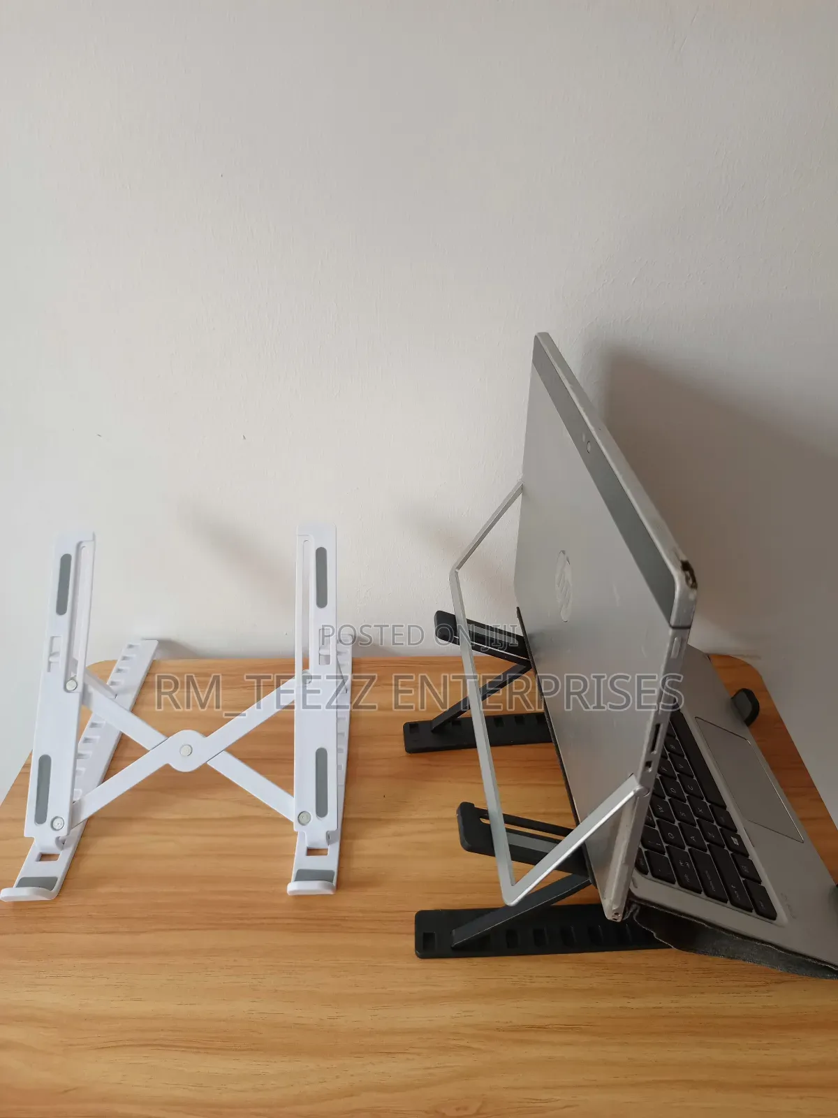 Foldable Laptop Stand